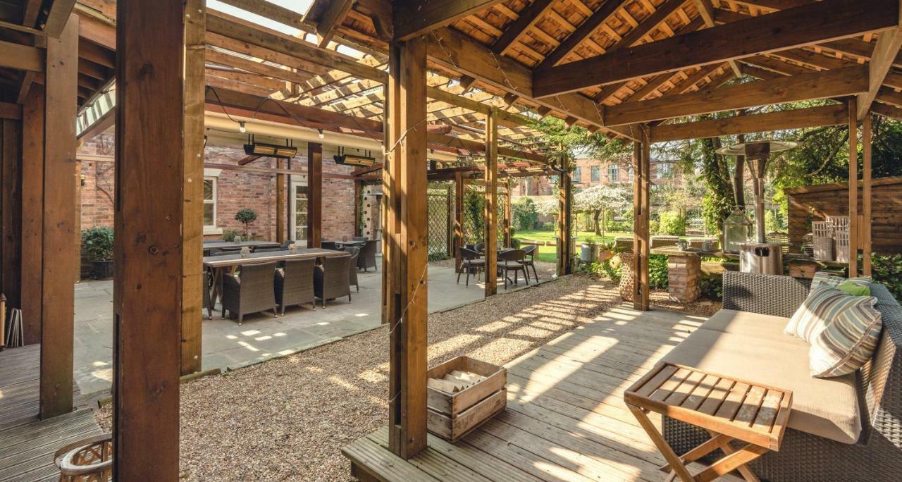 Eleven Didsbury Park 4*