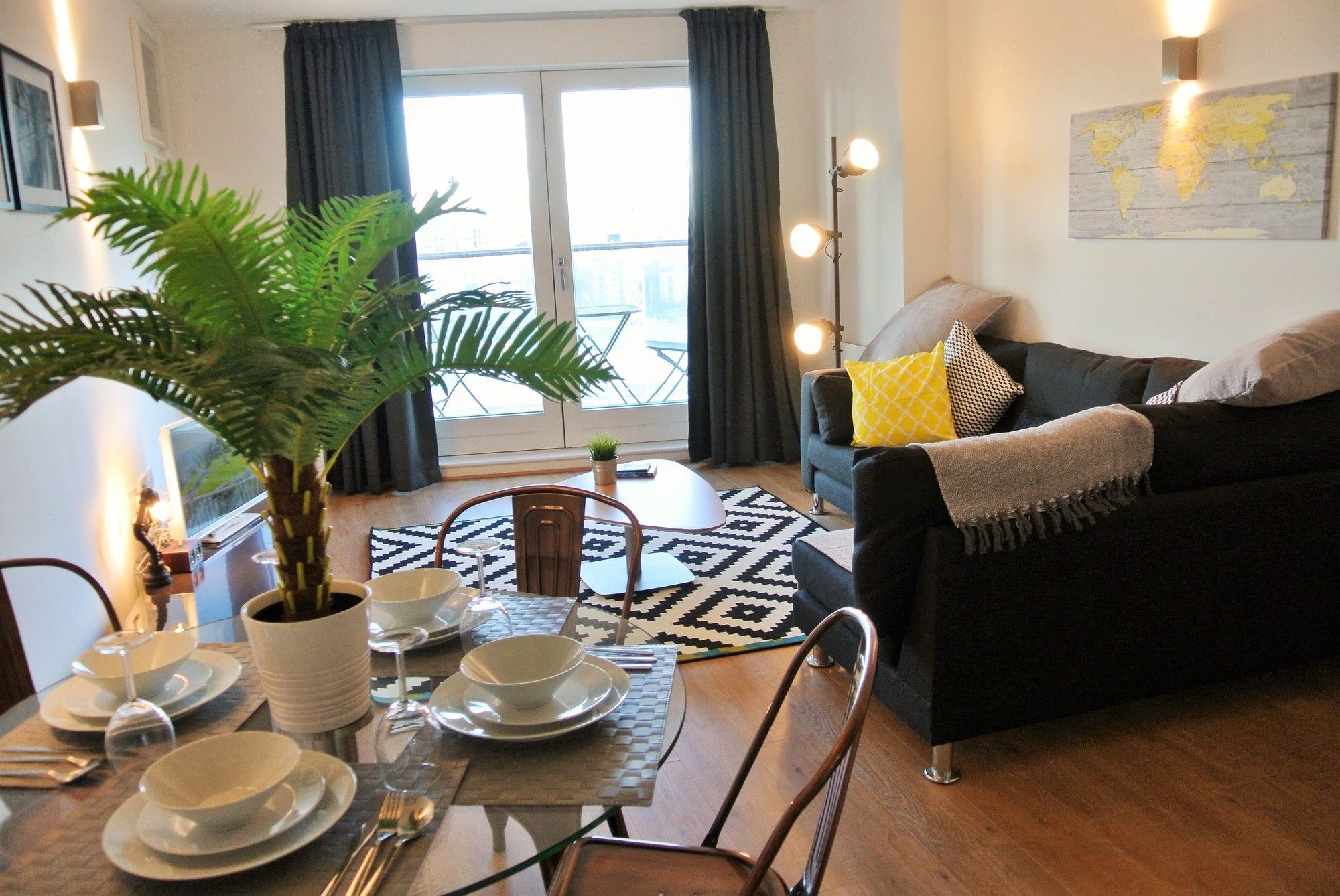 Approved Serviced Skyline A Apartment