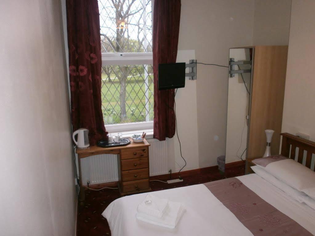 Verdene 3* Manchester