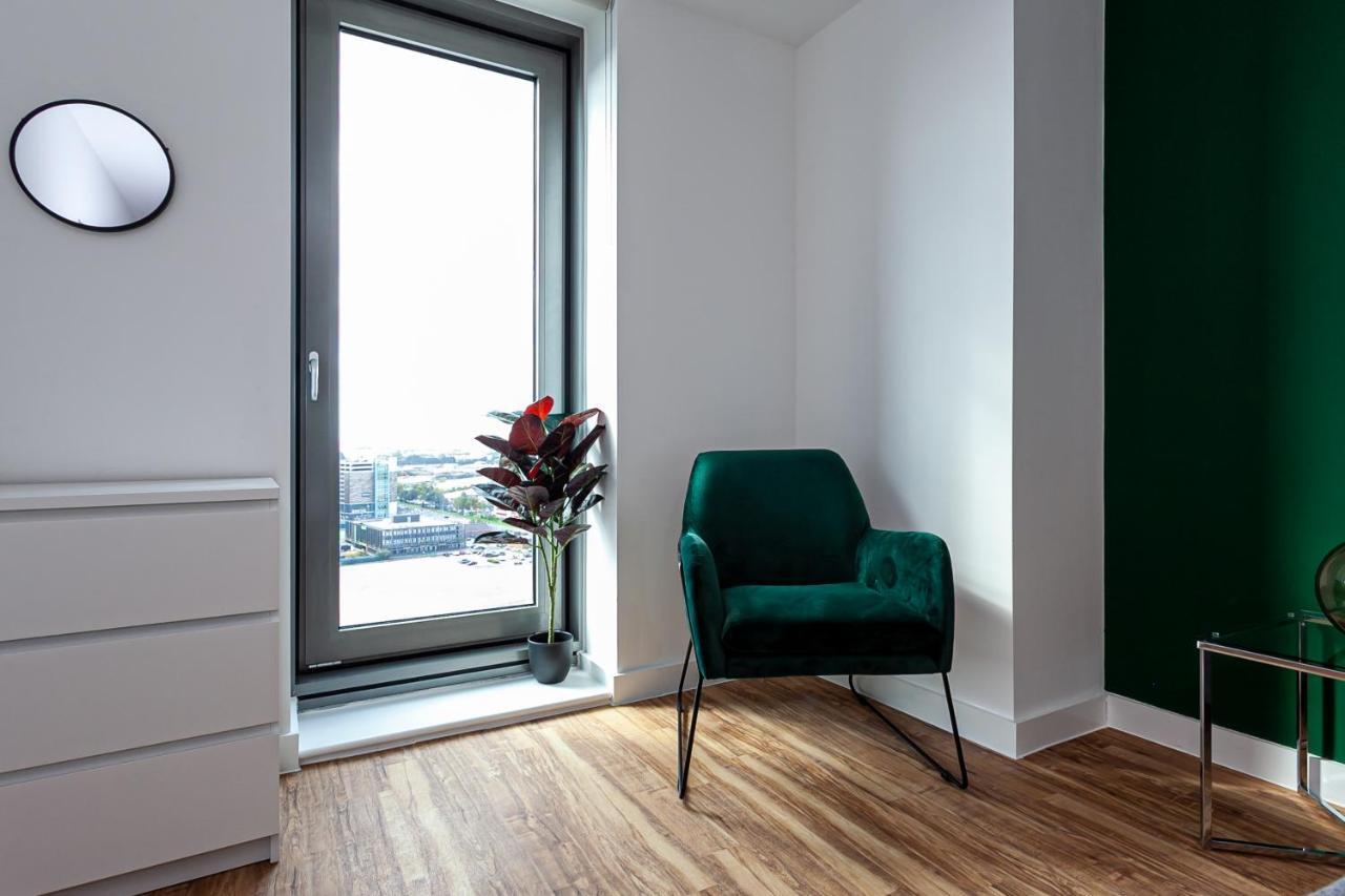 Opulent Luxe * Manchester