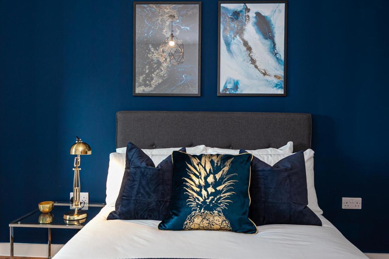 Opulent Luxe