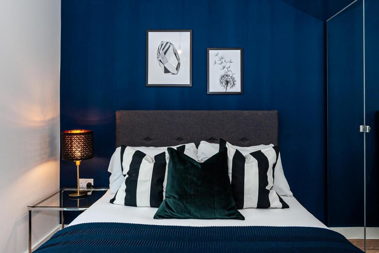 Opulent Luxe