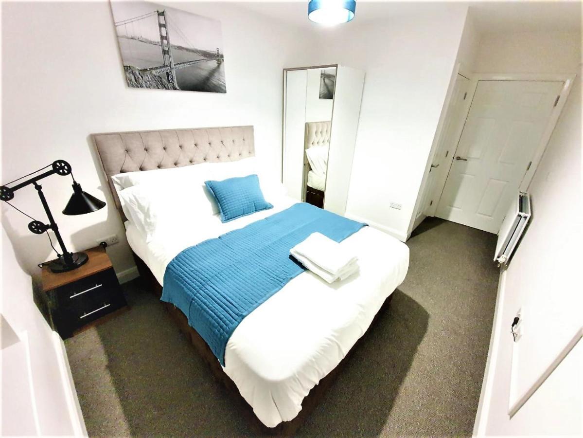 Manchester Holiday Apartment * Manchester