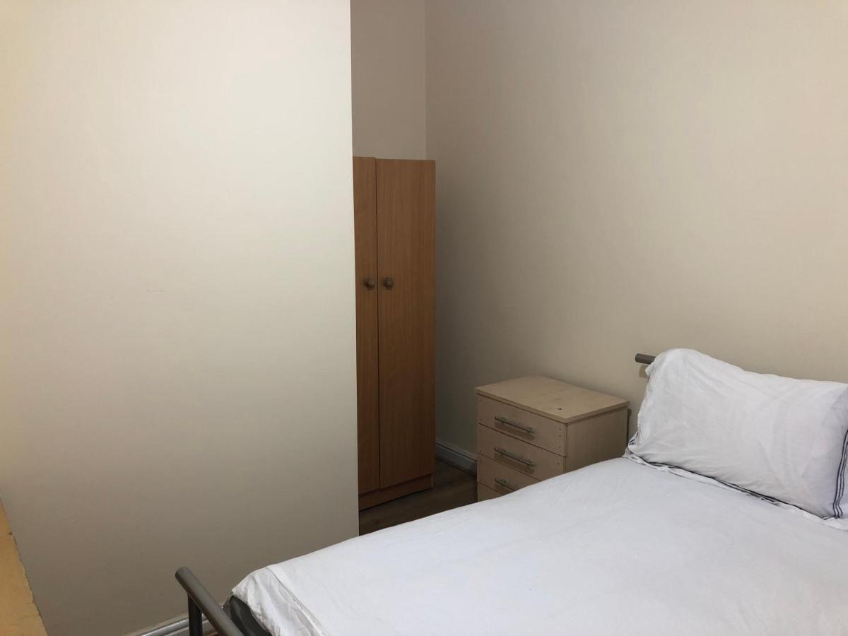 Manchester City Rooms * Manchester