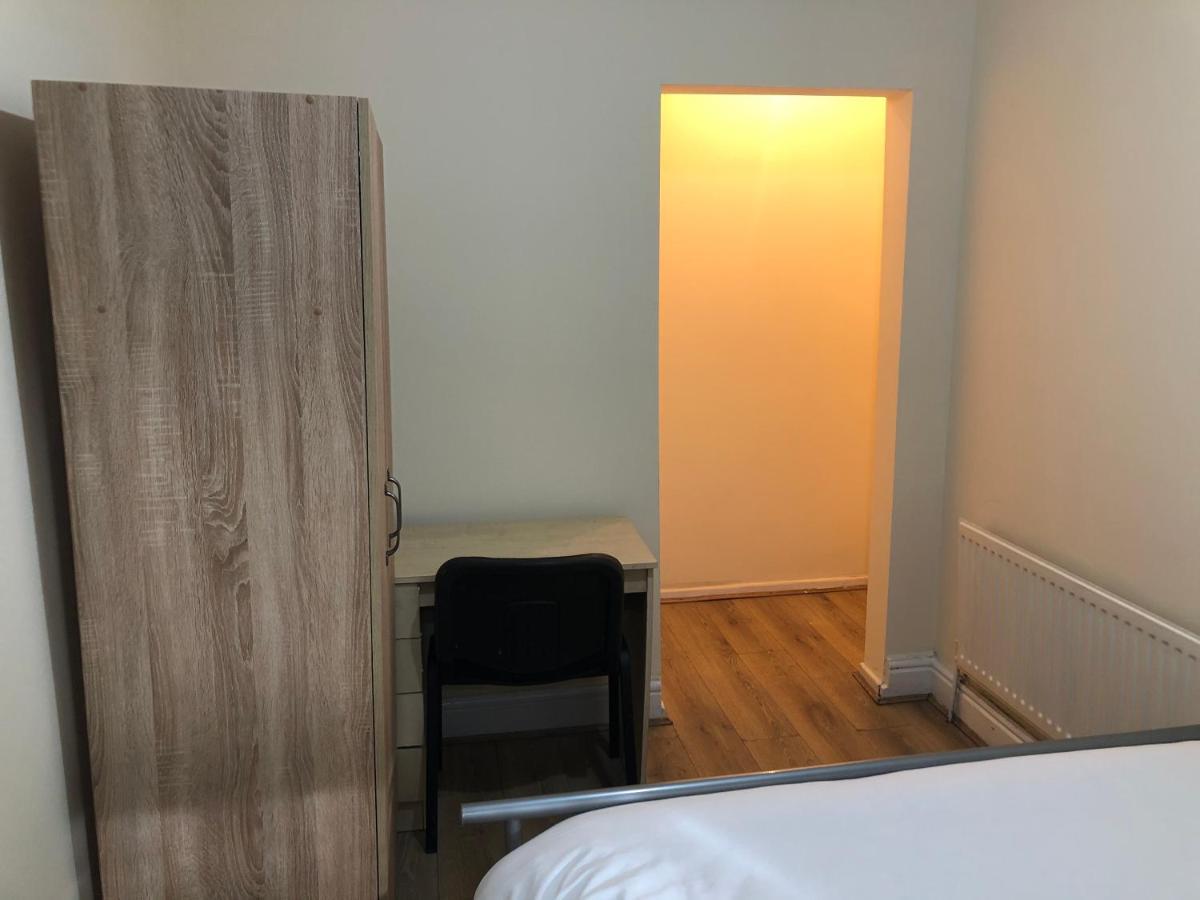 Manchester City Rooms *