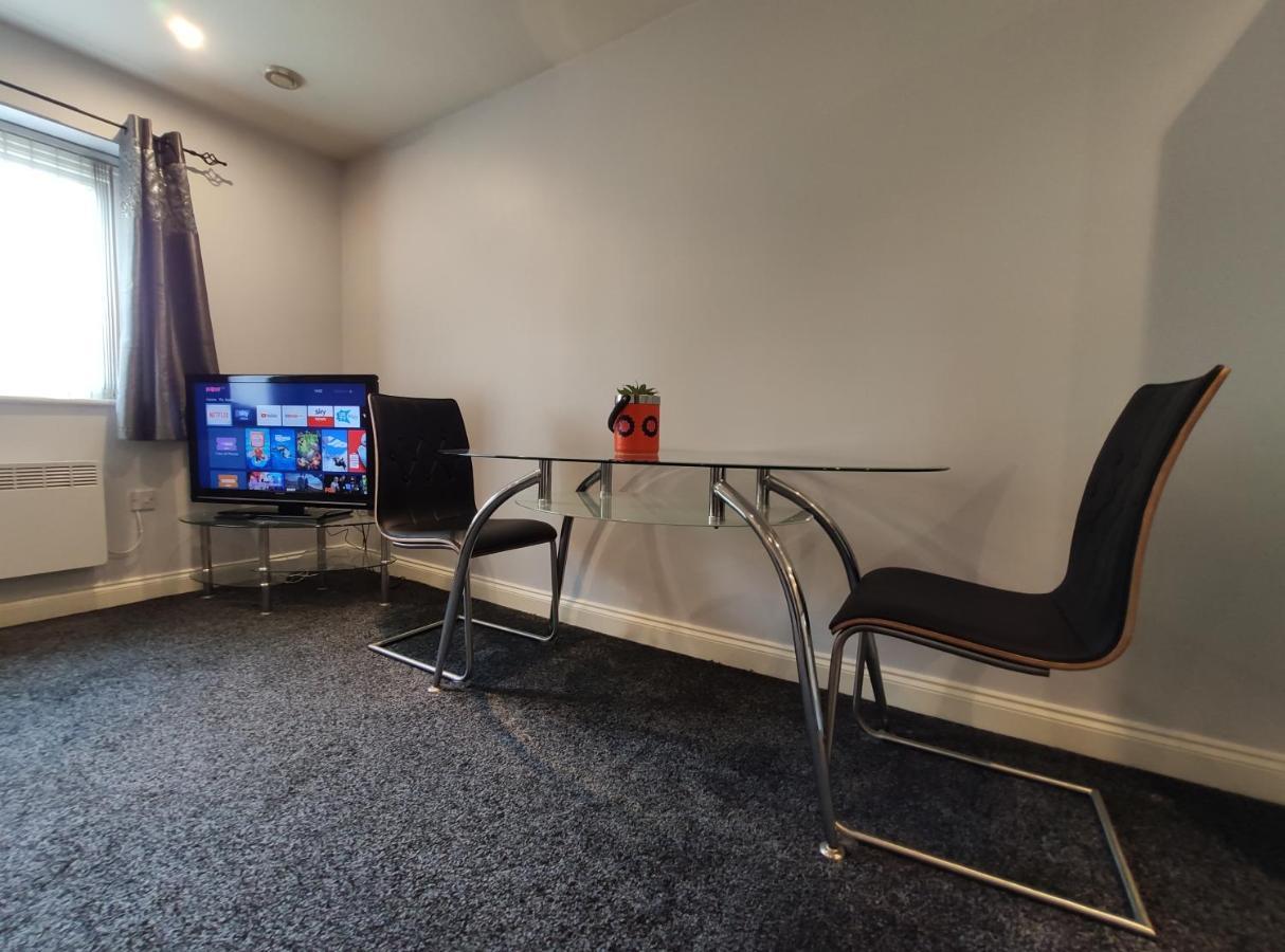 Two Bedroom Spacious *