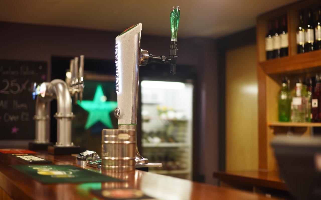 The Waterside And Leisure Club 3* Manchester