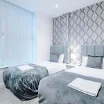 The Popworks 2 Bedroom Apartment - Mcr Dens