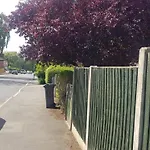 Double Bedroom In Withington, M20. 2 Beds, Rm 3