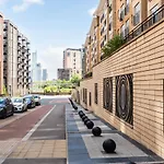 Stylish 2 Bed Manchester Flat