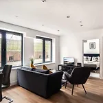 Stayzeni, Alexandra Rise Manchester Roomy 1 Bed