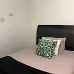 Jazmin Room