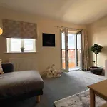 Stylish Stay In Vibrant Salford, Manchester!