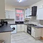 Rooms In Manchester 6 Minutes Drive To Victoria Station