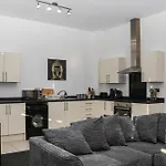 Luxurious & Lavish Salford Quays Free Parking