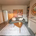 2 Bed Near City Centre By City Superhost