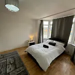 Elegant Estates Humble Abode Room 3