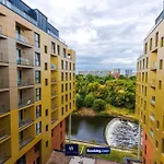2 Extra Large Bedroom Apartment By Host A Home Short Lets & Serviced Accommodation Manchester With Free Wifi