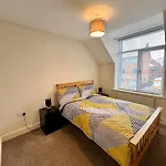 Stunning Modern 2 Bedroom Apartment - Perfect Getaway
