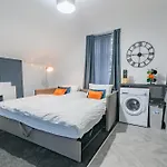 Cozy Apartment Near Hospital And City Centre
