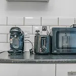 Cozy Apartment Near Hospital And City Centre