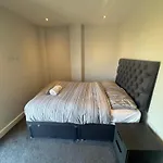 Luxury 2 Bedrooms