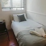Gorton Elsham Gardens Apartment - Delight Suites