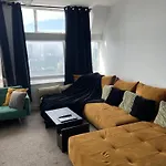 Opulent Skyline Stays