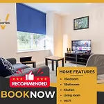 Elegant One-Bedroom Apartment In Salford - Perfect For Short Stays By Av Hughes Properties