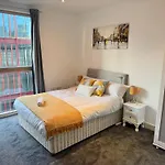 Hacienda Apartment