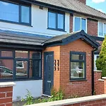 Rest Nest Uk House