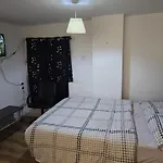 Small And Cozy Getaway