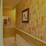 Modern Three Bed House Near Manchester City Centre