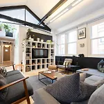Central And Quirky Northern Quarter Flat, Manchester