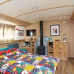 Castlerose Boat Stay