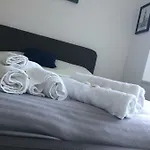 Sama\'S Stylish Hotel Room 4