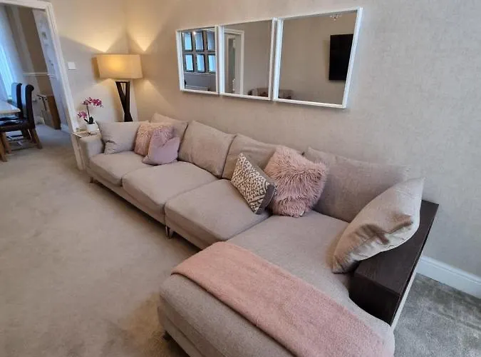 Lovely Home Close To Mcr Centre Inc Cinema
