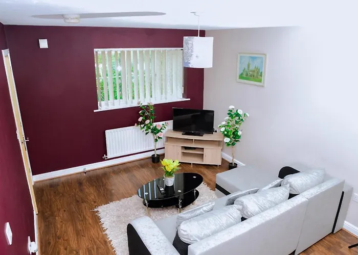87 Rawsthorne Avenue
