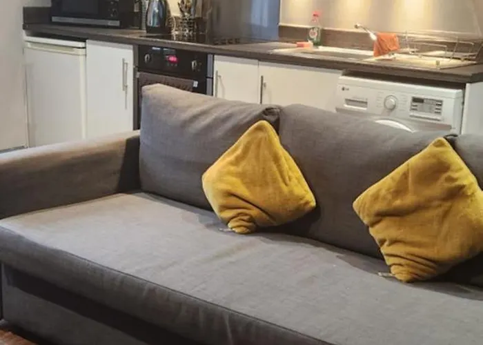 Lewis Apartment In The Heart Of The Northern Quarter Sleeps Up To 12