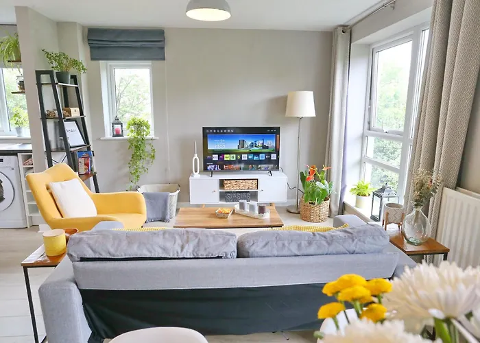 Pass The Keys Stylish Flat With Parking Close To Coop Arena