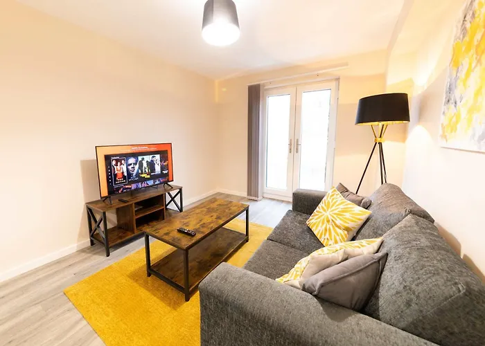 Fabulous 2 Bedroom Apartment In Machester