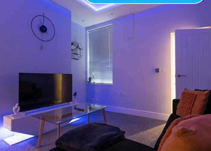 Book The Green Palace By Bluewool Properties!