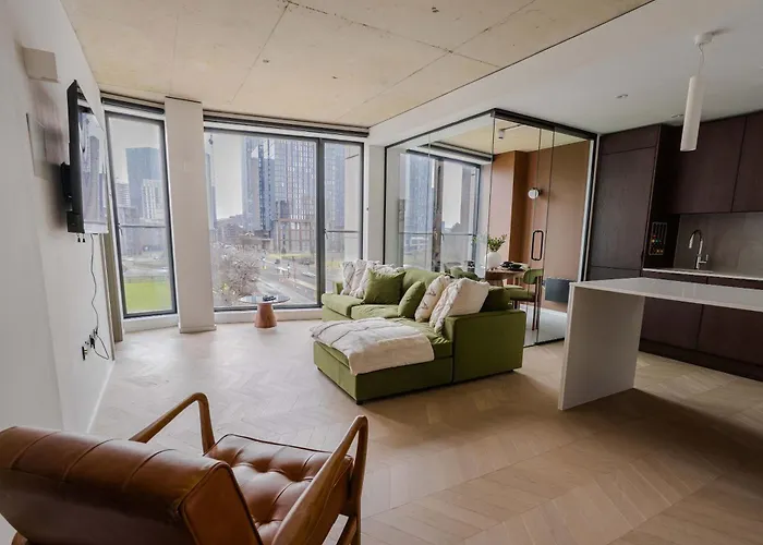 Midori Suite 2Br City Views