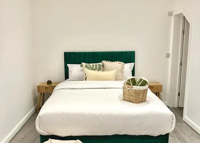 Brand New Central Cosy Stay!