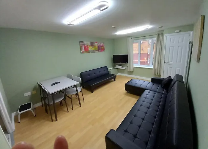 The Free Parking And Plenty Coffee Supplied Apartment!