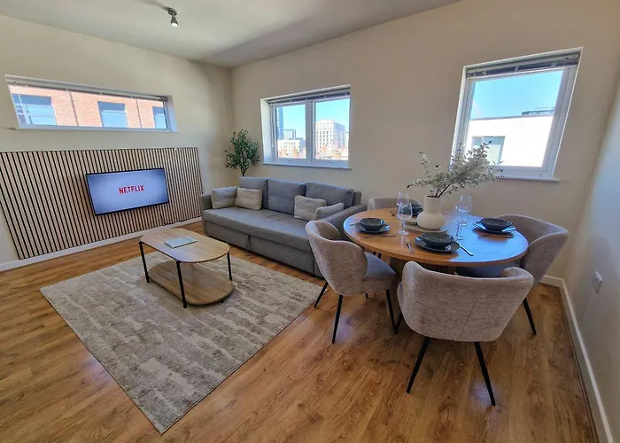 Free Parking City Centre Flat By City Superhost