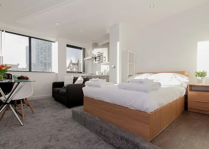 Fantastic Brand New Studio In Central Manchester