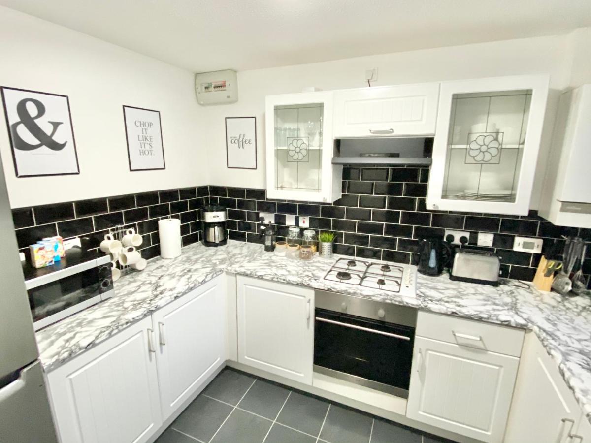 Convenient Centre 3bd With Free Parking * Manchester