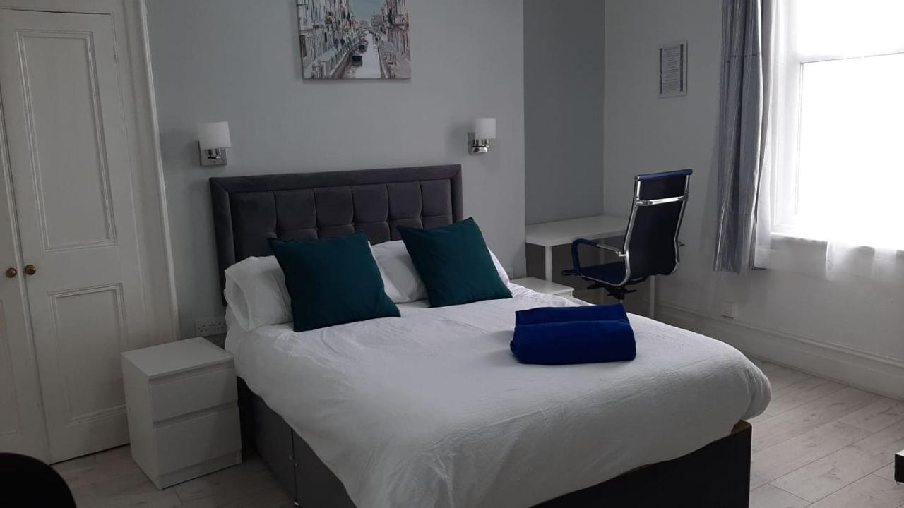 Regency Bed & Breakfast 2*