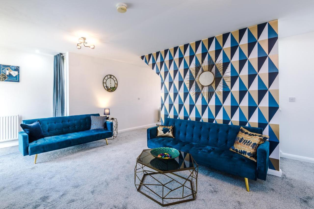 Apartment 3 Bedroom House Hosted By Mcr Dens Manchester